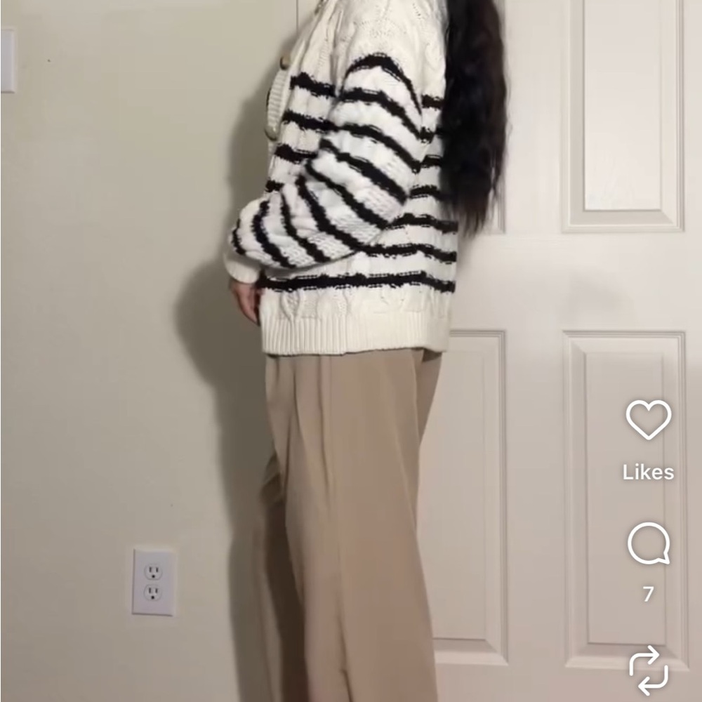 Sezane Sean Cardigan Ecru / Navy - Size XS - Picture 2 of 9